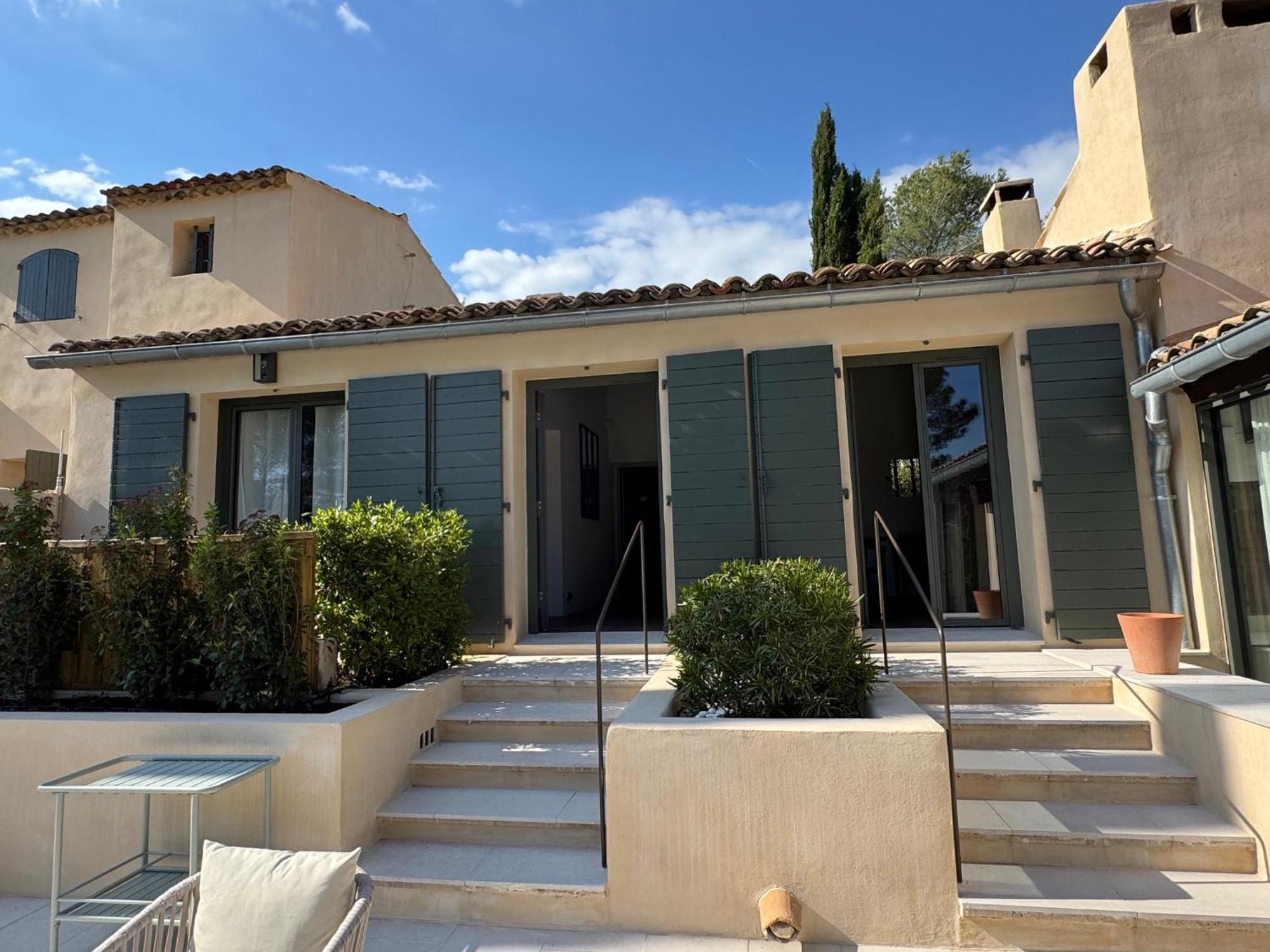 La Cle Des Champs, Boutique Hotel & Spa - Le Mas De Garrigon Roussillon en Isere Εξωτερικό φωτογραφία