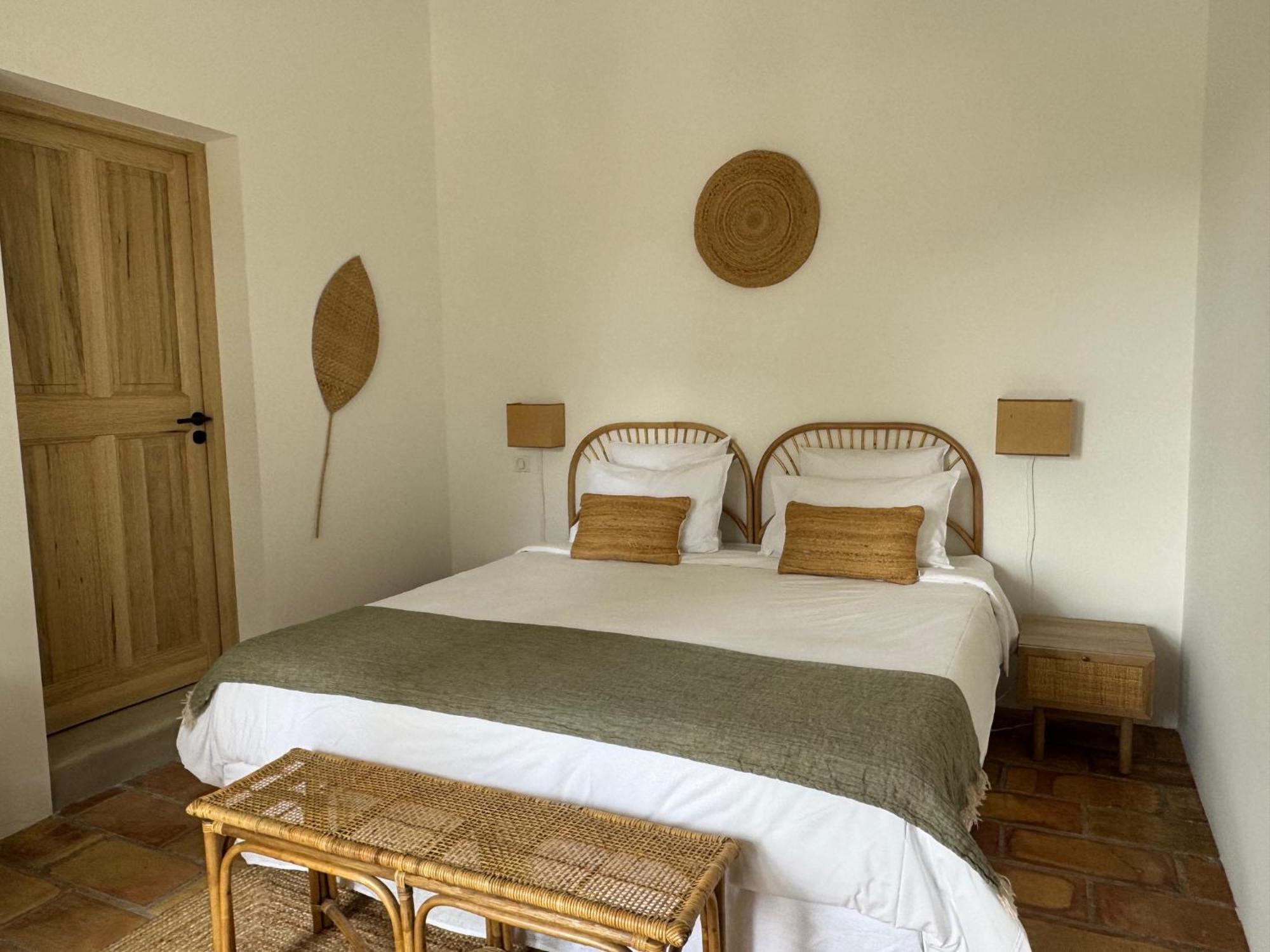 La Cle Des Champs, Boutique Hotel & Spa - Le Mas De Garrigon Roussillon en Isere Εξωτερικό φωτογραφία